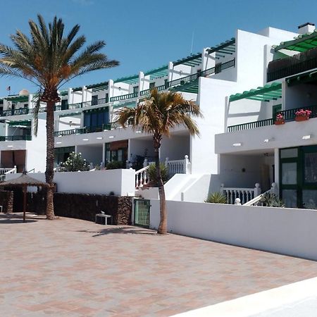 Tuscan Apartment Mit Meerblick Und Terrasse Costa Teguise Eksteriør bilde