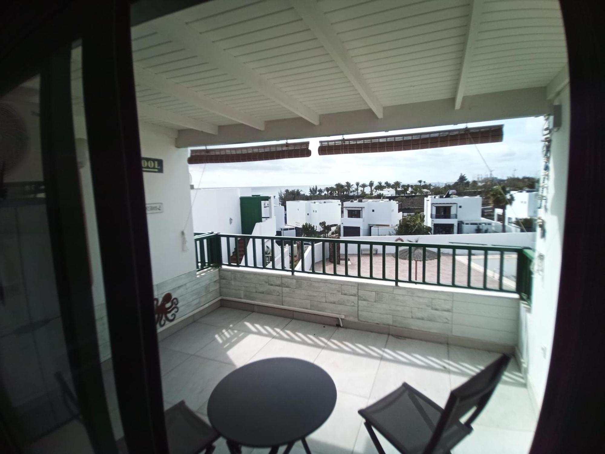 Tuscan Apartment Mit Meerblick Und Terrasse Costa Teguise Eksteriør bilde